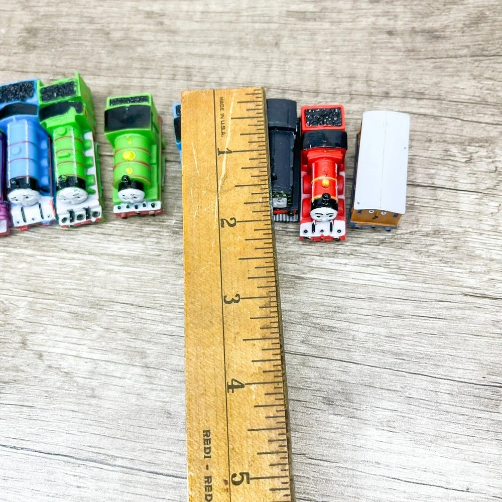 Thomas & Friends Mini Train Engine Lot of 8 Thomas James Percy Gordon Mavis